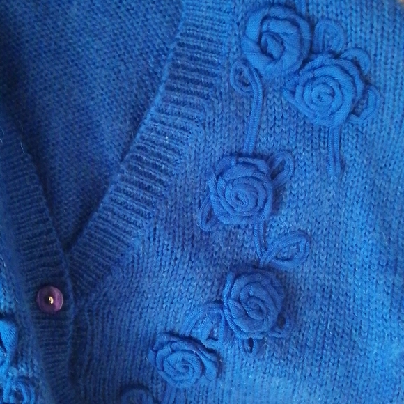 ALFRED SUNG, vintage, ladies blue knit  cardigan  ,sweater ,size  medium - Picture 6 of 9